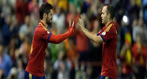  إنيستا يدخل التاريخ ويصبح الإسباني الرابع بأكثر عدد من المباريات